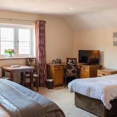 Ingon Manor Hotel Golf & Country Club 