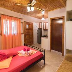 Villa Dimitris Apartments & Studios 