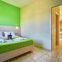 Nanakis Beach Luxury Apartments