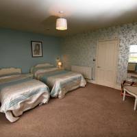 Donington Park Farmhouse Hotel 