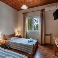 Fouxia Apartments and Studios 