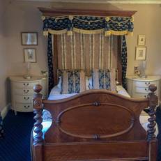 The Hoops Inn & Country Hotel 