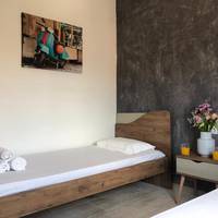 Central Guest House Skiathos 