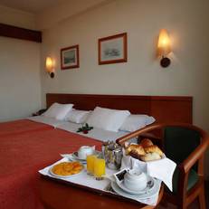 Axis Ofir Beach Resort Hotel 