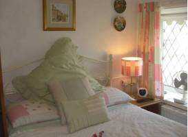 Rose Cottage Bed&Breakfast 