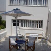 Kamari Blue Boutique Hotel 