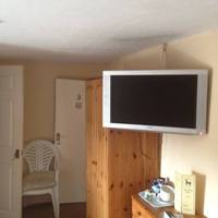 The Buck Hotel Guest House 