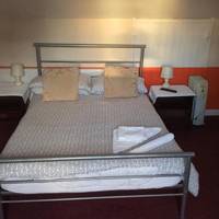 Malvern Lodge Guest House 