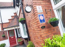 Chester House Guest House 