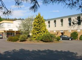 Crerar Eight Acres Hotel 