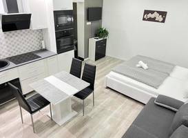 Aqua Wellness Apartments 
