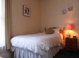 Cleehouse Hotel & Bistro 