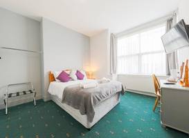 Cleehouse Hotel & Bistro 