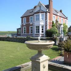 Woodlands Country House 