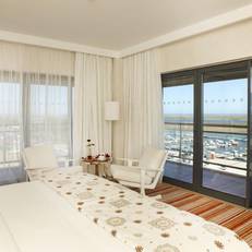 Real Marina Hotel & Spa 