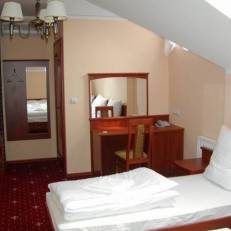 Hotel Palac Wisniewski 