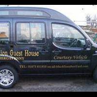 Black Lion Guest House 