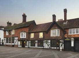 Ramada Crawley-Gatwick 