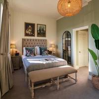 Cotswold Gateway Hotel 
