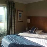 Harbour Heights Hotel 