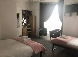 Seacrest Guest House 