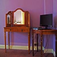 Woodlands Lodge Inn 