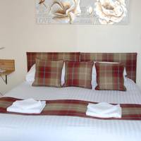 Trevali Guest House 