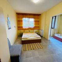 Kastela Guest House