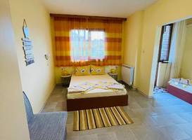 Kastela Guest House 