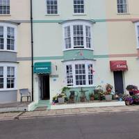 Lyndale Guest House 