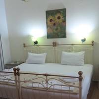Maria & Kyros House 