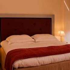 Valis Resort Hotel 