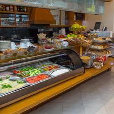 Ionian Plaza Hotel 
