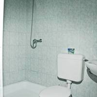 Amarin Apartments 