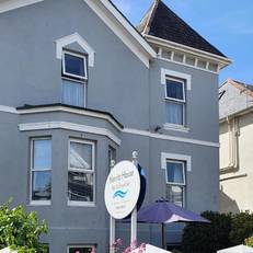 Merritt House B&B 