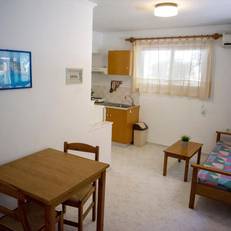 Anthea Apartments 