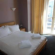 Bath House Hotel 