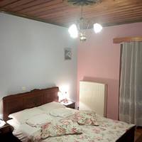 Aloni Guesthouse 