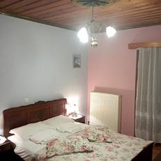 Aloni Guesthouse 