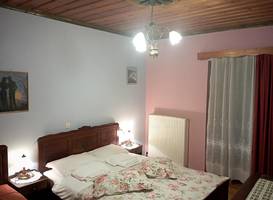 Aloni Guesthouse 