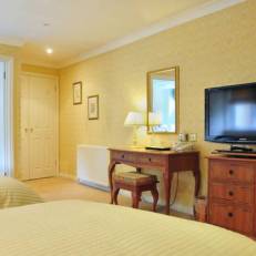 Chalk Lane Hotel 