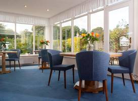 Sunny Brae Hotel 