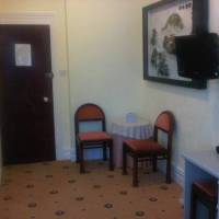 Churchills Hotel 