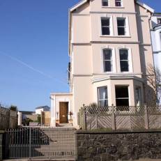 Antrim House B&B 