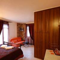 Epavlis Boutique 