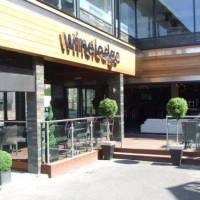 Winelodge Suites 