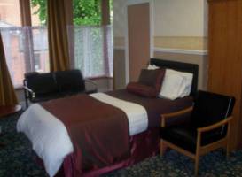Hill View Hotel 