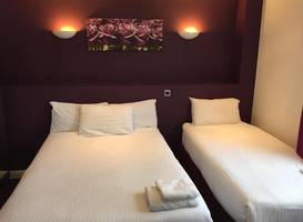 Hill View Hotel 