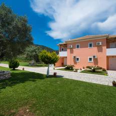 Eleana Studios 