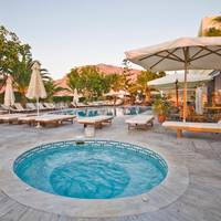 Hotel Makarios 